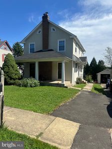 2577 Murray Ave