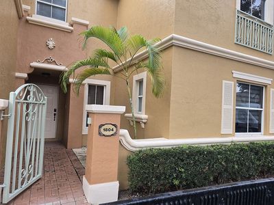 8521 NW 138th Ter APT 1804