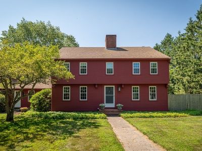 9 Great Pond Rd