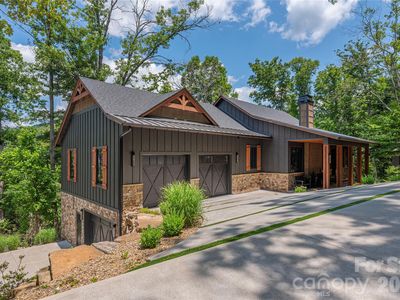 28 Garren View Dr