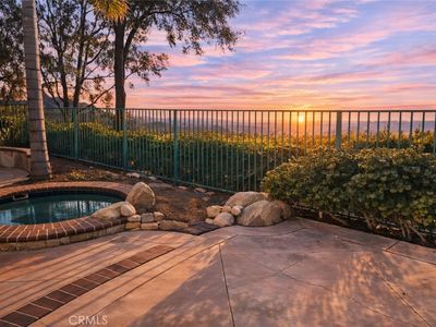 35 Grassy Knoll Ln