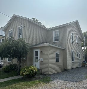 23-25 Hoffman St