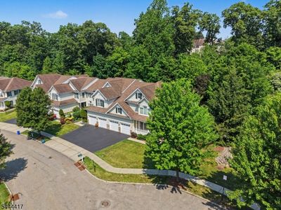 79 MACKENZIE LANE SOUTH