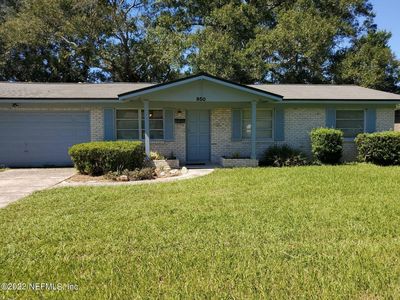 950 MILLARD Court W
