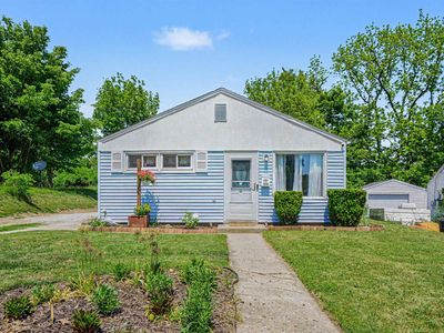 1005 Lancaster Dr