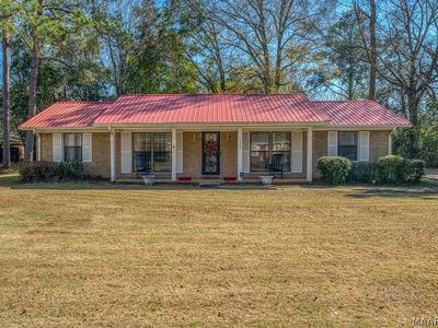 208 Crestwood Dr