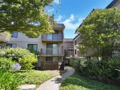 3235 Shelter Creek Ln #3235