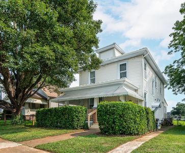 1012 Oakley Ave
