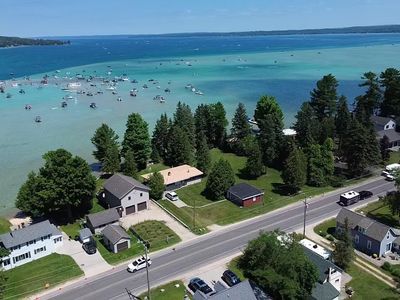 7516 Crystal Beach Rd NW