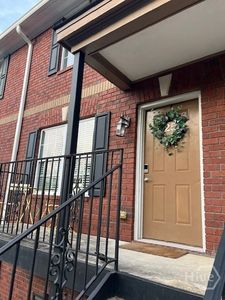 105 Whitehead Road #25