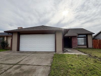 8280 Summer Falls Cir