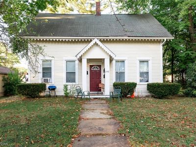 Property at 242 W Highland Ave, Ravenna, OH