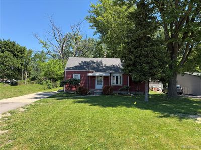 6237 Inkster Rd