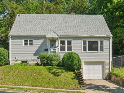 Property at 855 Kirkwood St, Dubuque, IA