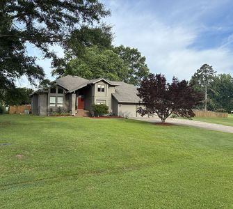8291 Fairway Dr