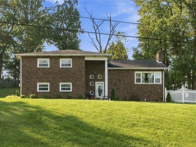 732 Morningstar Dr