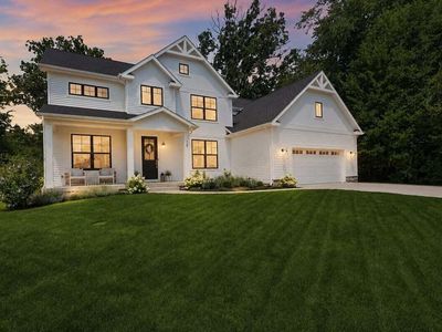 18 Blue Grass Way