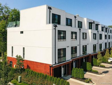 533 E Harrison Ave #1