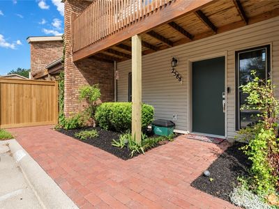 Property at 2588 E Sweetbriar Dr, Fayetteville, AR