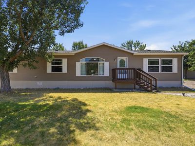 1226 Snowy Peak Ln