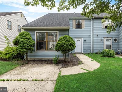 12 Hewitt Ln