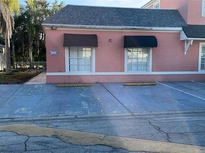 1008 Universal Rest Pl