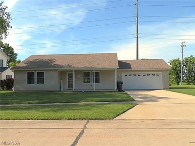 207 Loyola Dr