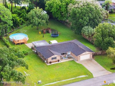 735 Pineda Ave NE