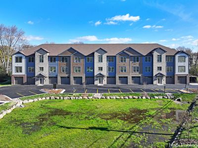 319 S Glendale Ave #202