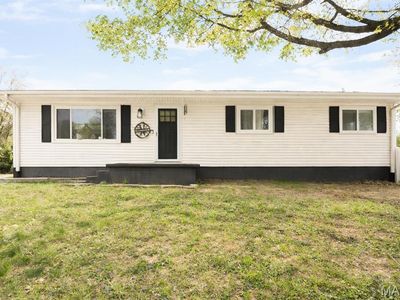 111 Cedar Ln