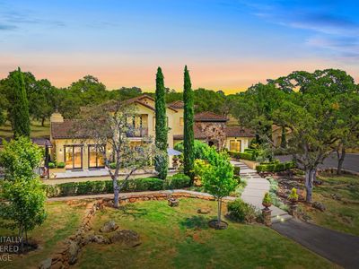 5133 Oak Grove Ct