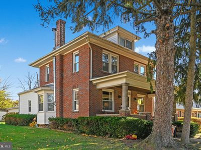 Property at 437 Jefferson St, Reading, PA