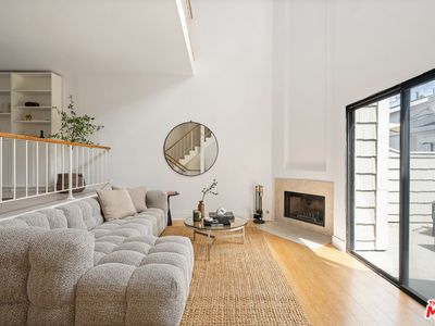 4658 Don Lorenzo Dr APT G