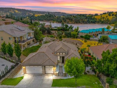 142 Athena Dr