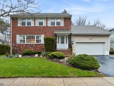 3 Carol Ct