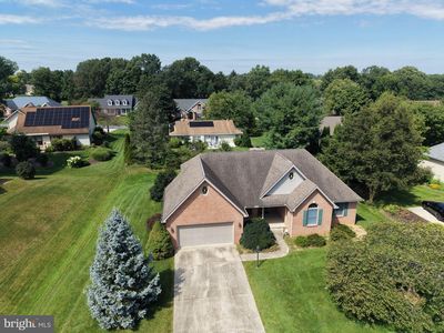 6952 Fairway Oaks