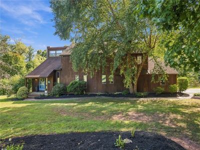 1491 Breezeview Ln