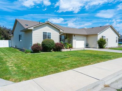 1861 Arcata Way
