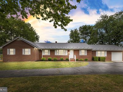 8267 Kings Hwy