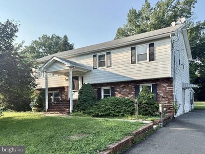 88 Groveville Rd