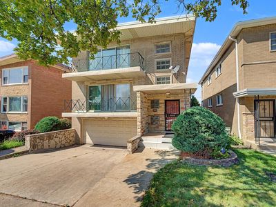 1630 E 92nd Pl