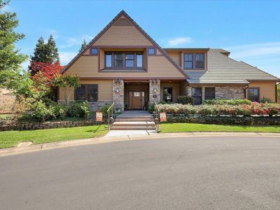 1990 Cobblestone Ct