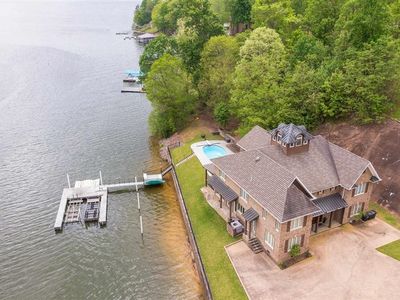 45 Mariner Point