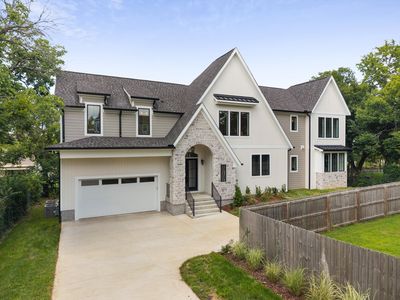 2018 Overhill Dr