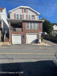 223 Schuylkill Ave