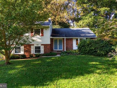104 Clarrige Dr
