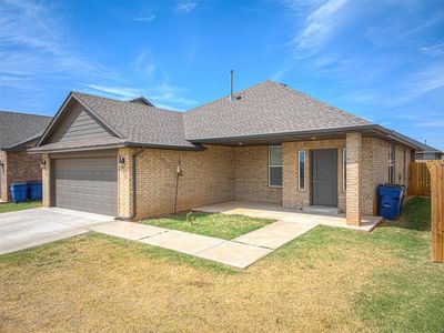 1212 La Vista Ln