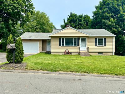 Property at 1 Edward Avenue, Enfield, CT