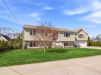 37 Pleasant Ave