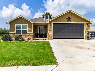 615 Cadena Loop